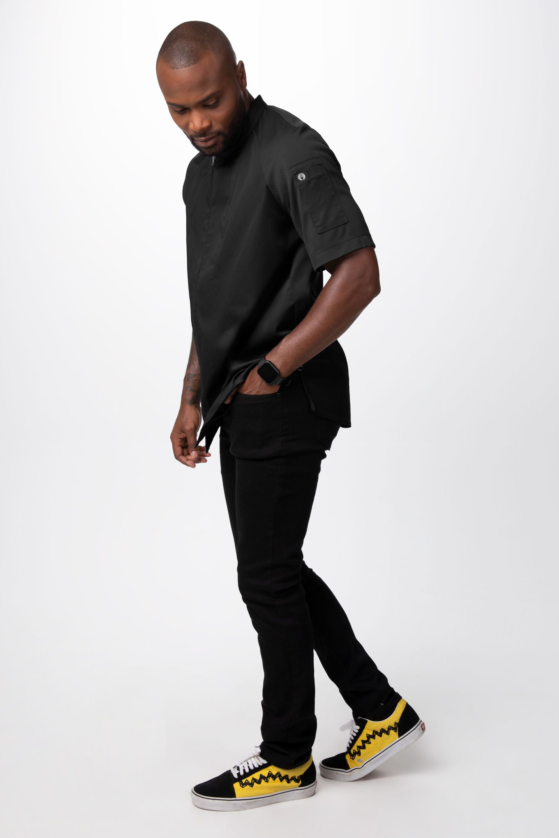 cbz03-blk_d1_2